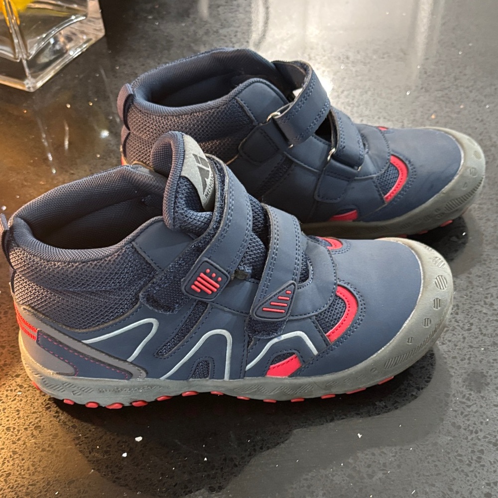 Kids Navy and Red Mishansha Hiking Shoes